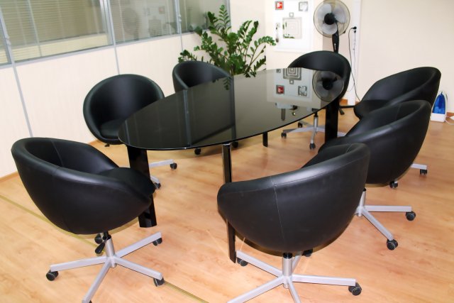 products_pictures/konferenc-stol-glassline-supbig-952333-1473.jpg