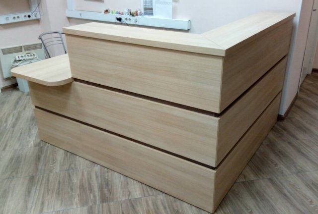 products_pictures/stojka-recepcii-cowork-supbig-116405-1507.jpg